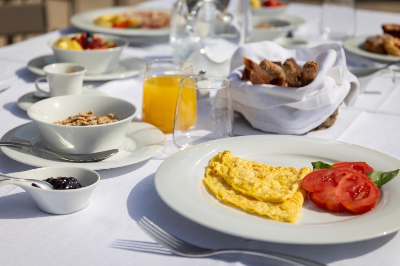 Borgo D'Orlando - Small Country Hotel Mirto  Экстерьер фото