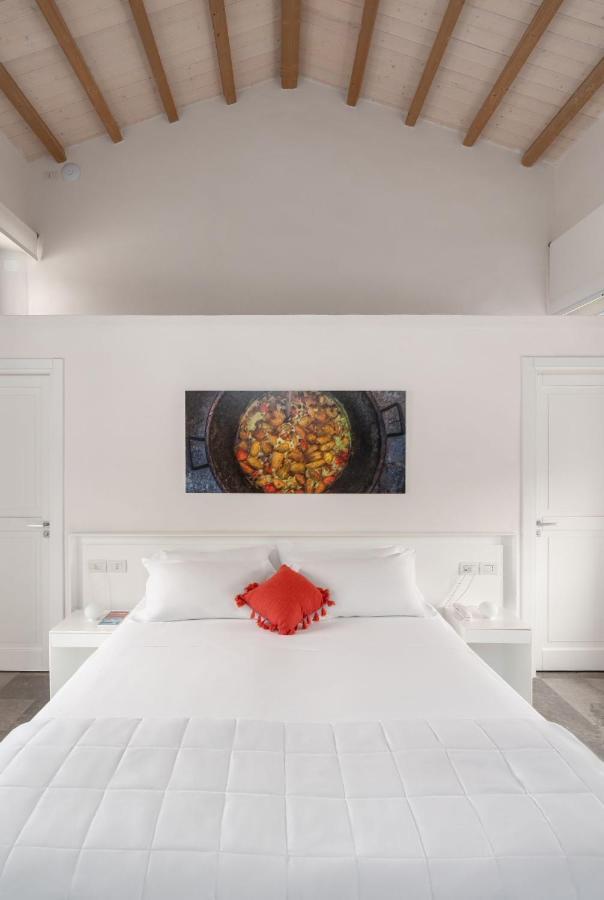 Borgo D'Orlando - Small Country Hotel Mirto  Экстерьер фото